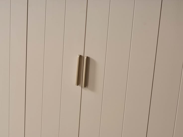 Modern Beige 5-Piece Bedroom Set
