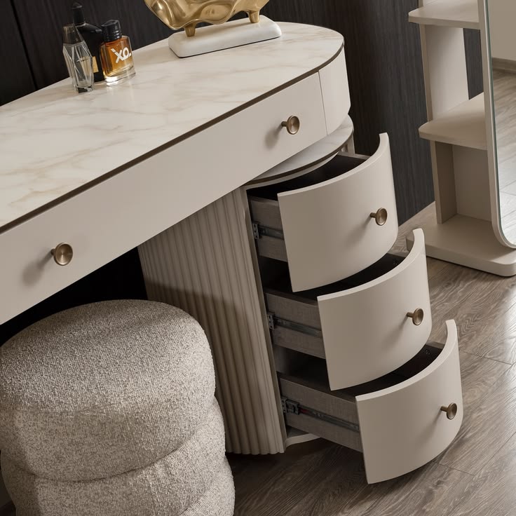 Royal Marble 5-Piece Bedroom Bundle