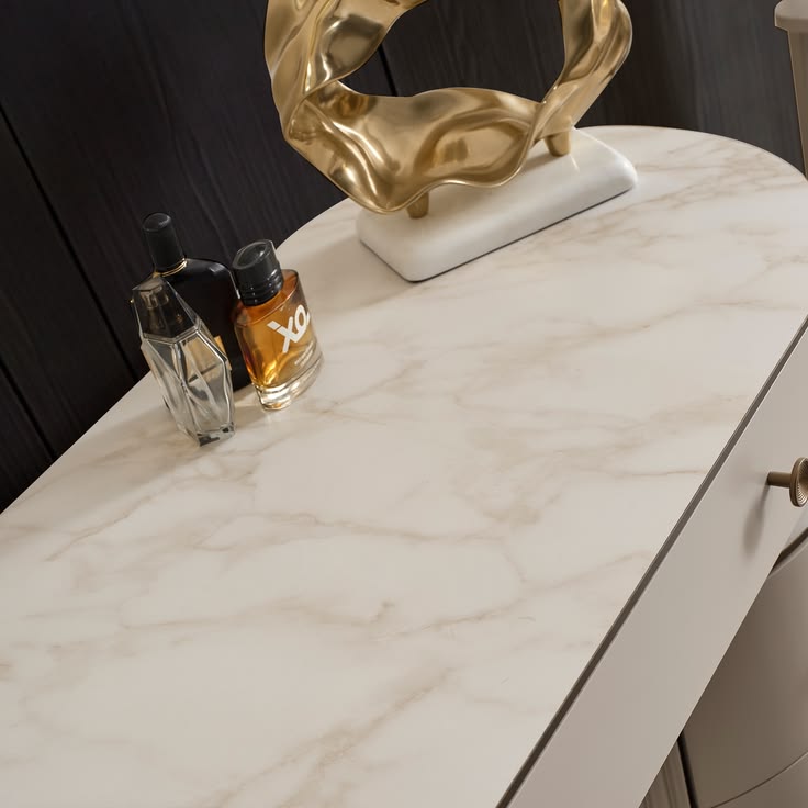 Royal Marble 5-Piece Bedroom Bundle